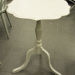 879 4432 LAMP TABLE